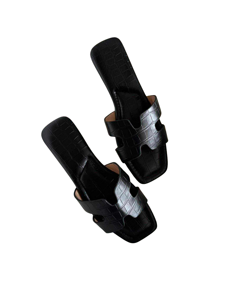 Curvy Soles Gena - Widefit Womens Flats