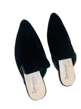 Curvy Soles Violeta - Wide Fit Half Shoes