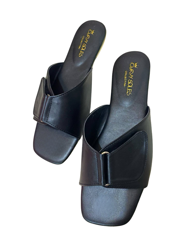 Curvy Soles Nikki - Wide Fit Womens Flats