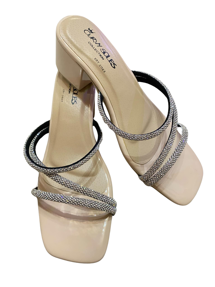 Curvy Soles Penelope - Wide Fit Block Heels