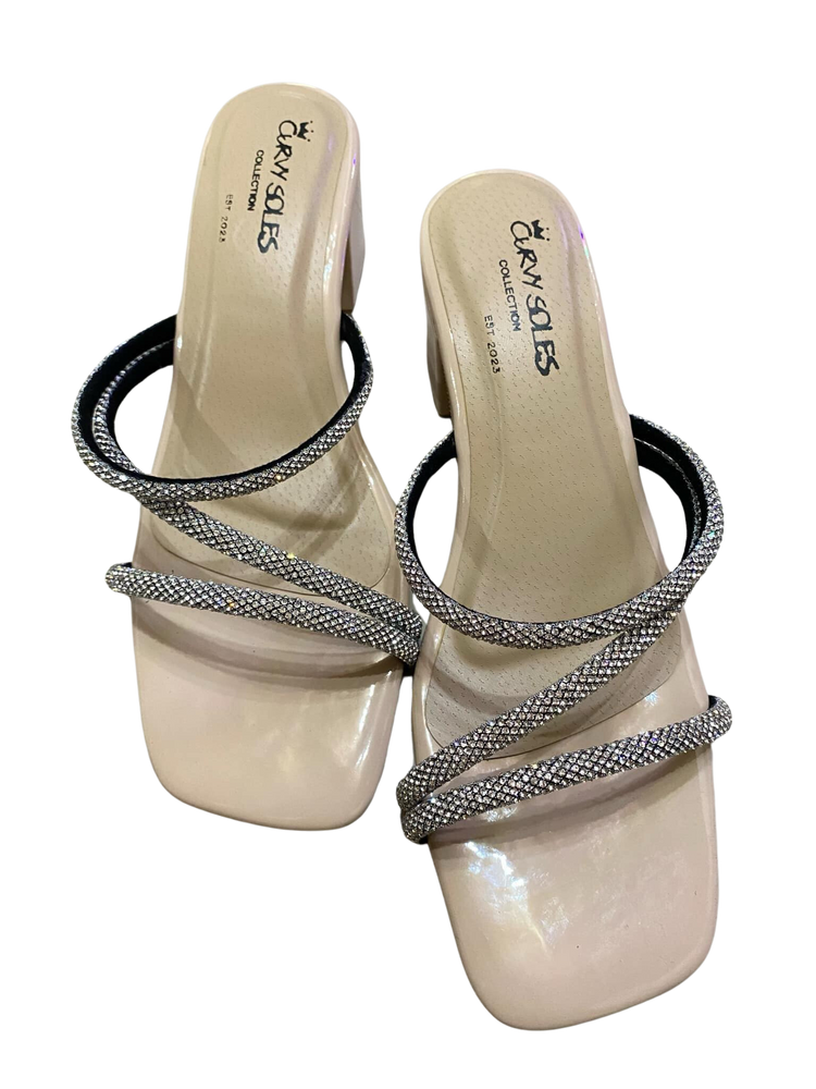 Curvy Soles Penelope - Wide Fit Block Heels