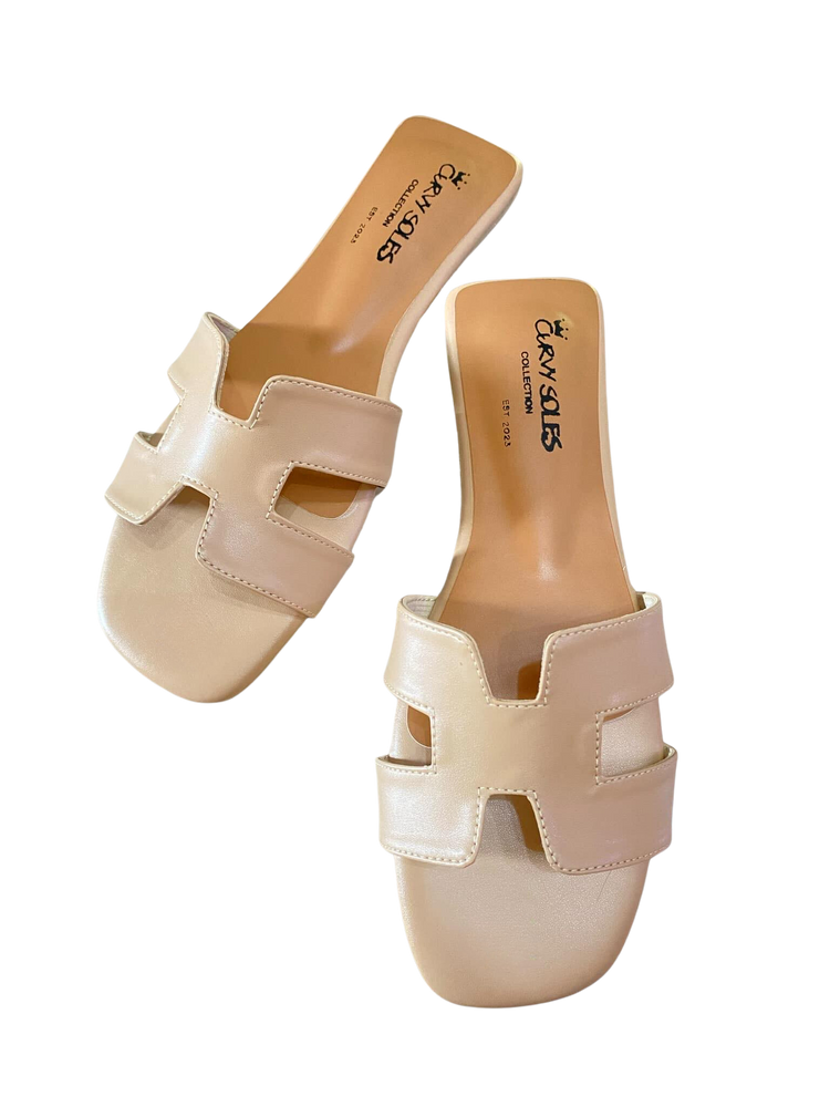 Curvy Soles Erika - Widefit Womens Flats