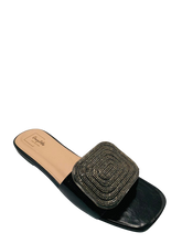 Curvy Soles Hazel - Elegant Flats