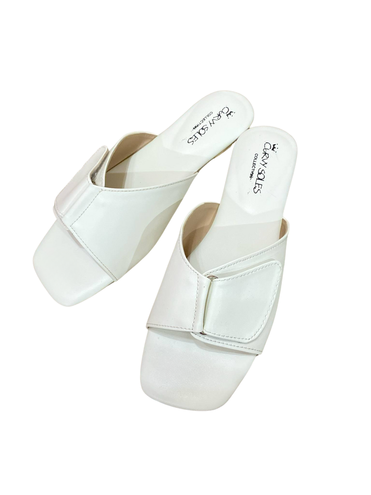 Curvy Soles Nikki - Wide Fit Womens Flats