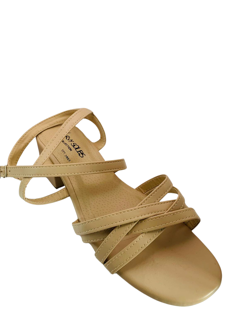 Curvy Soles Mave - Widefit Ankle Strap Block Heels